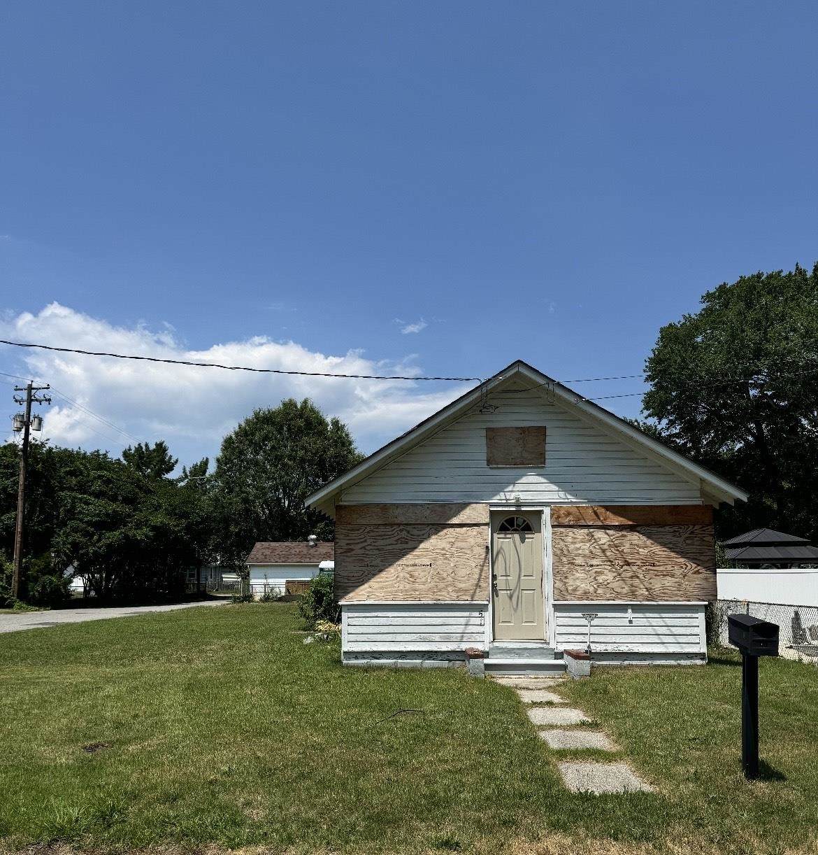 51 New York Avenue - Photo 1