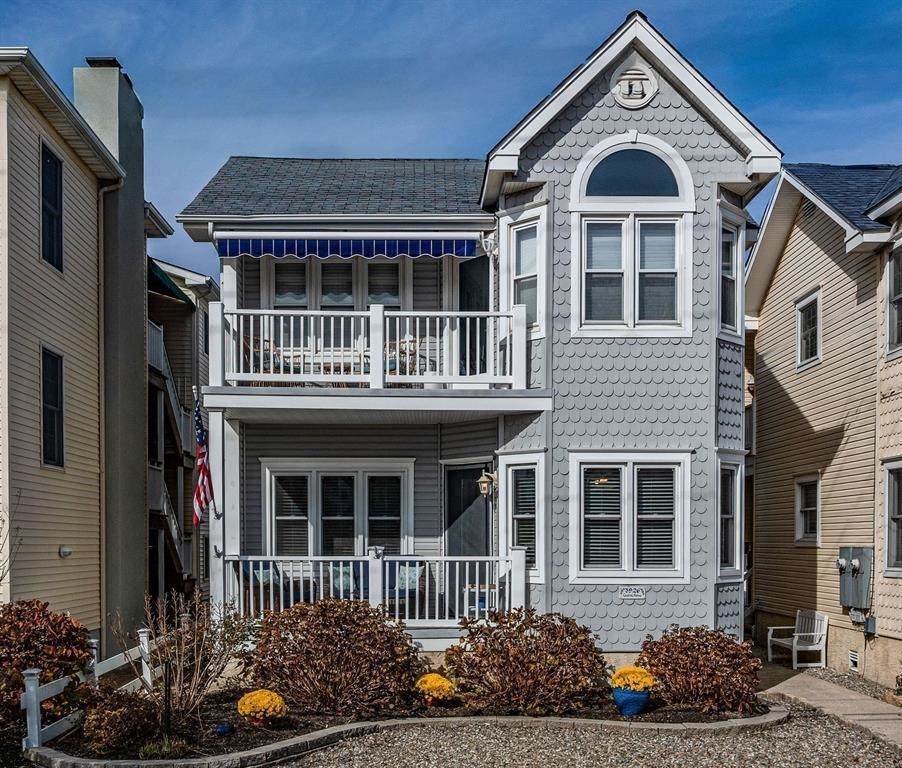3926 Central Avenue - Photo 1