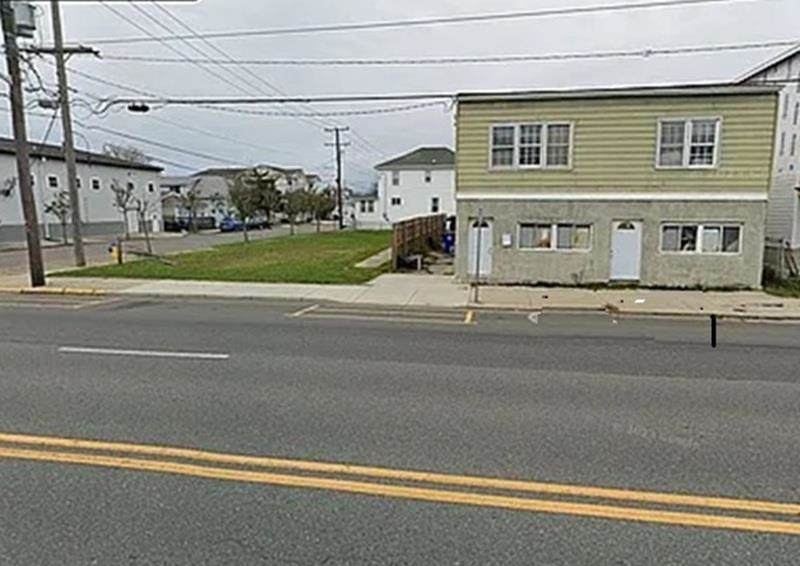 4116 Park Boulevard - Photo 1