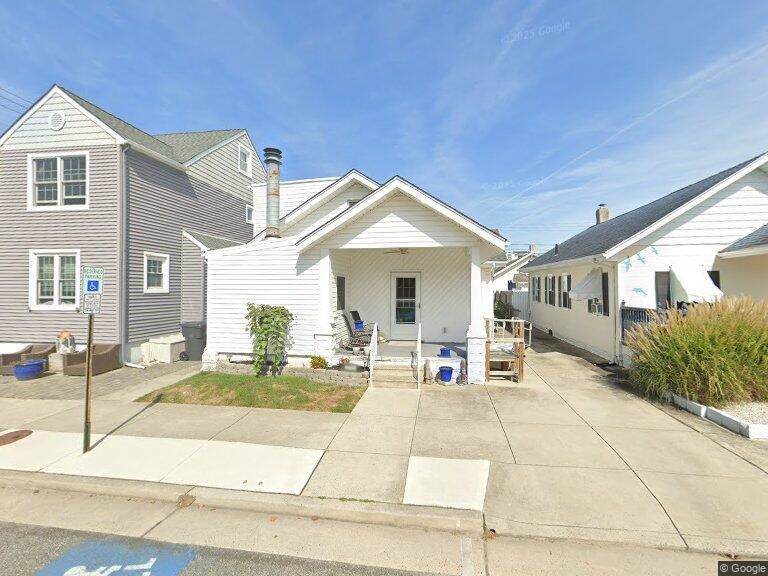 219 Vendome Avenue - Photo 1