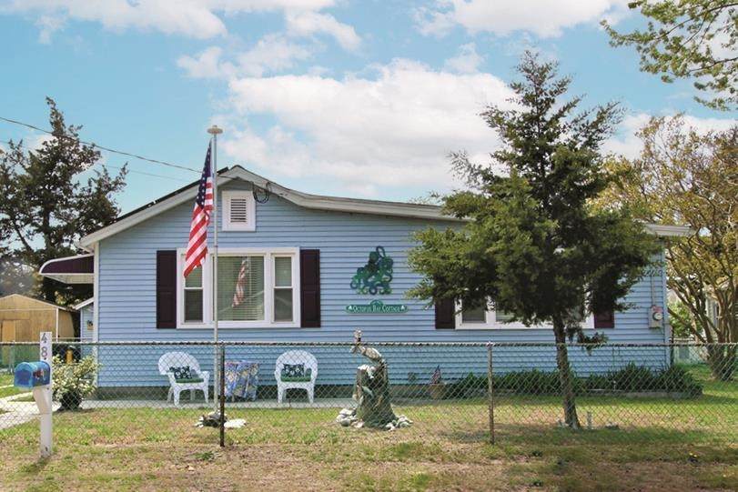 48 Greenwood Avenue - Photo 1