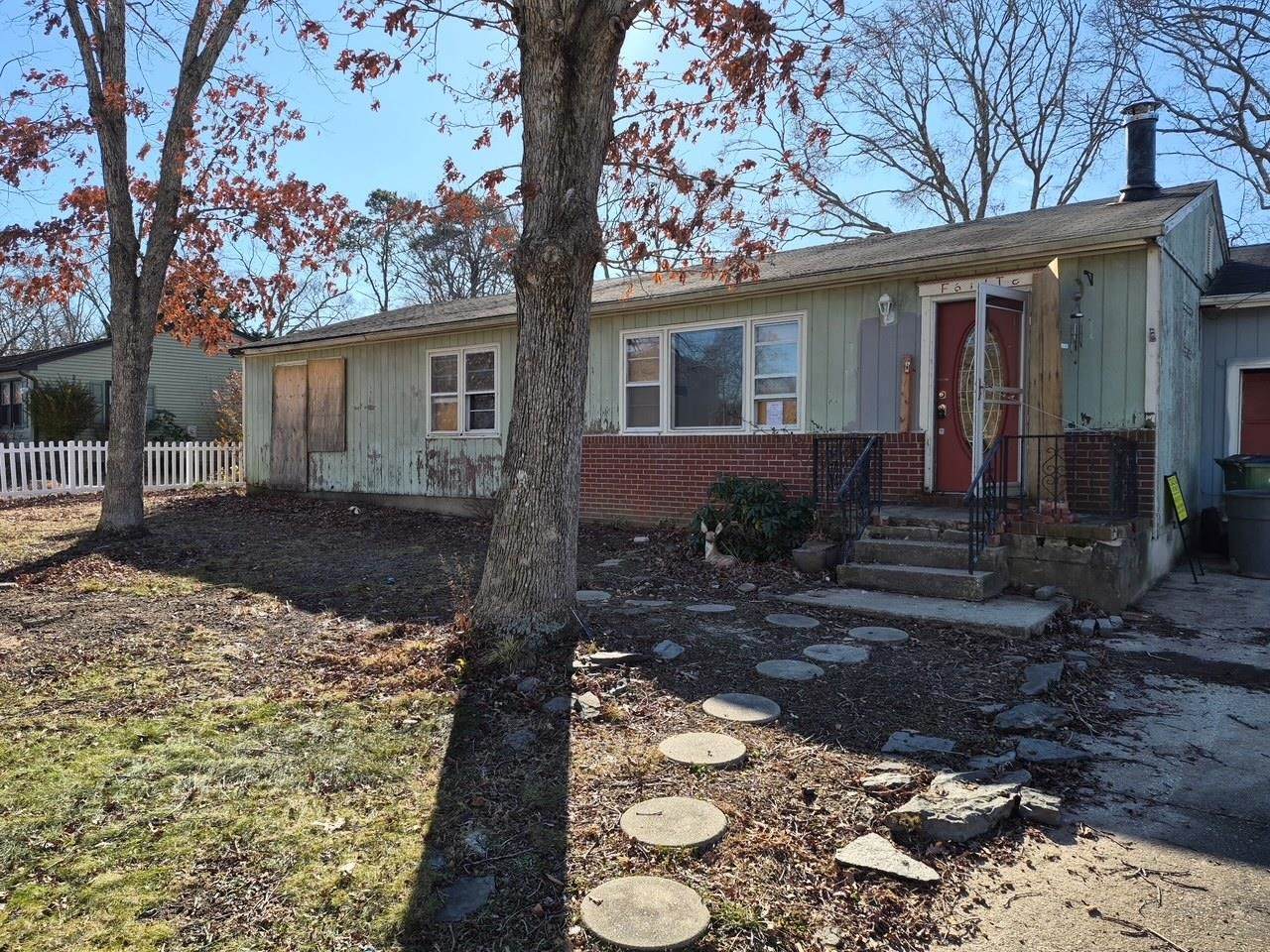 20 Rushwood Drive - Photo 1