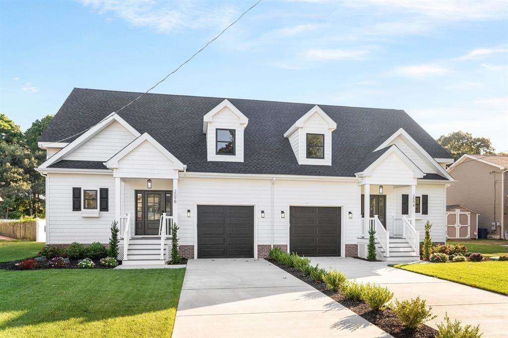 209 Pacific B East Side Avenue - Photo 1