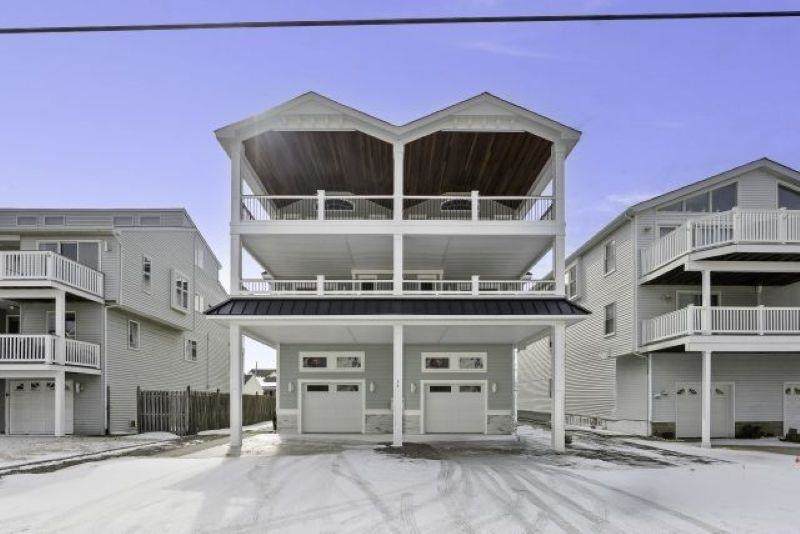 34 73rd Street - Photo 1