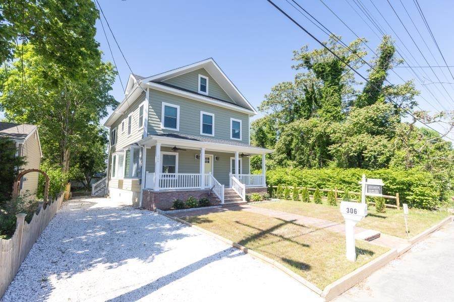 306 Sixth Avenue - Photo 1