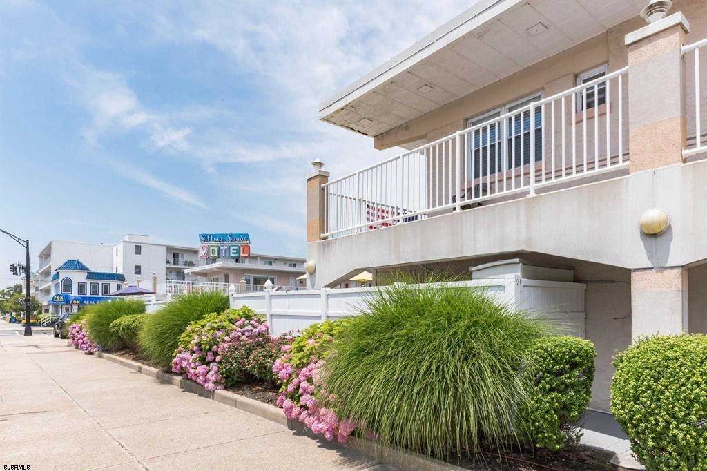 840 Ocean Avenue - Photo 1