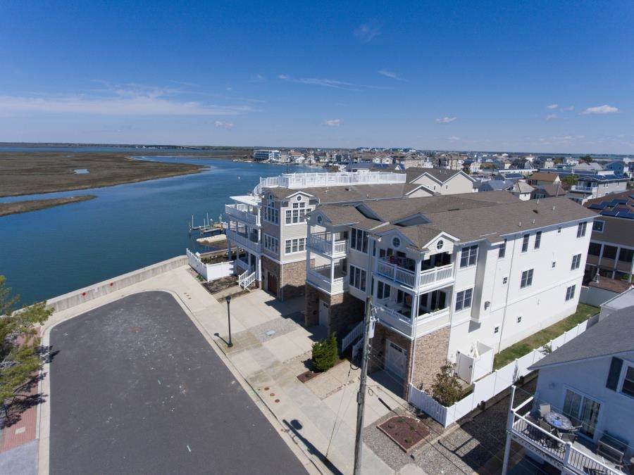 https://bt-photos.global.ssl.fastly.net/capemay/orig_boomver_1_261232-2.jpg
