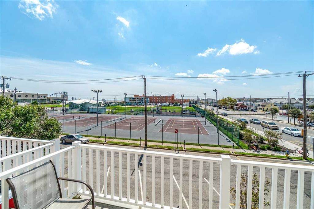 https://bt-photos.global.ssl.fastly.net/capemay/1280_boomver_2_261806-2.jpg