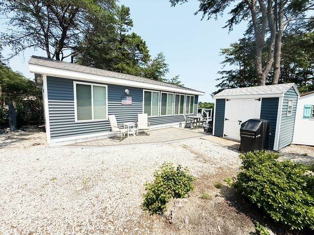 4 Bank Road - Photo 1