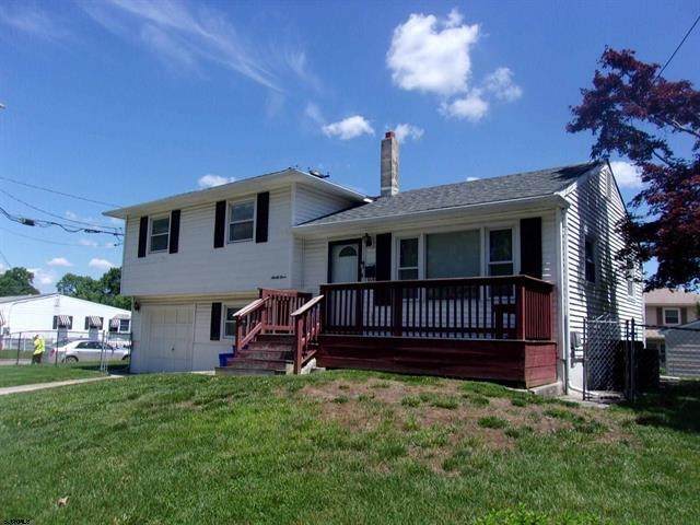 93 Laurel Drive - Photo 1
