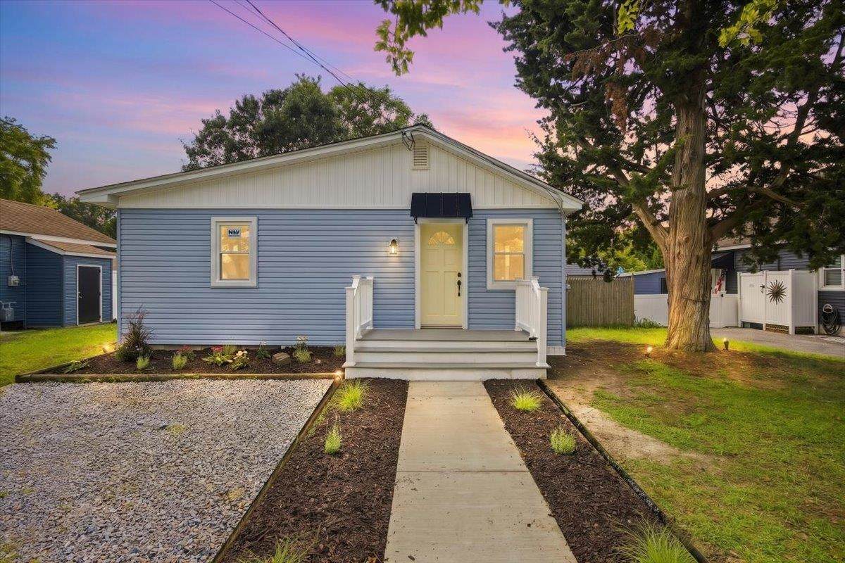108 Iowa Avenue - Photo 1