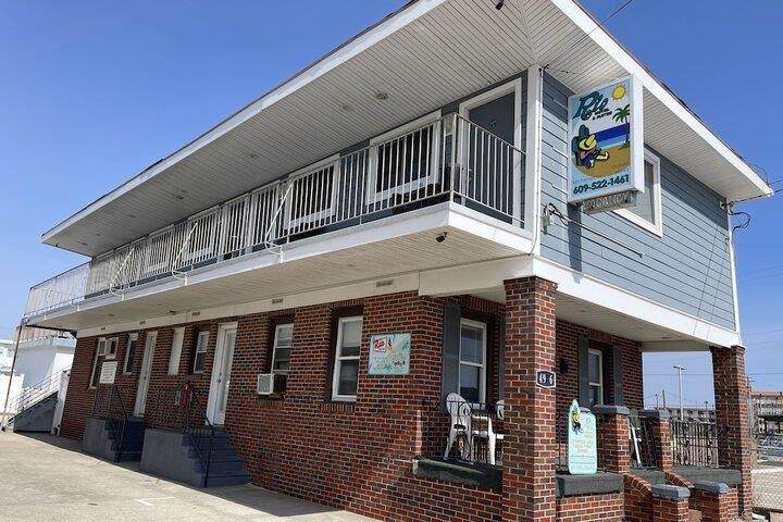 4906 Ocean Avenue - Photo 1