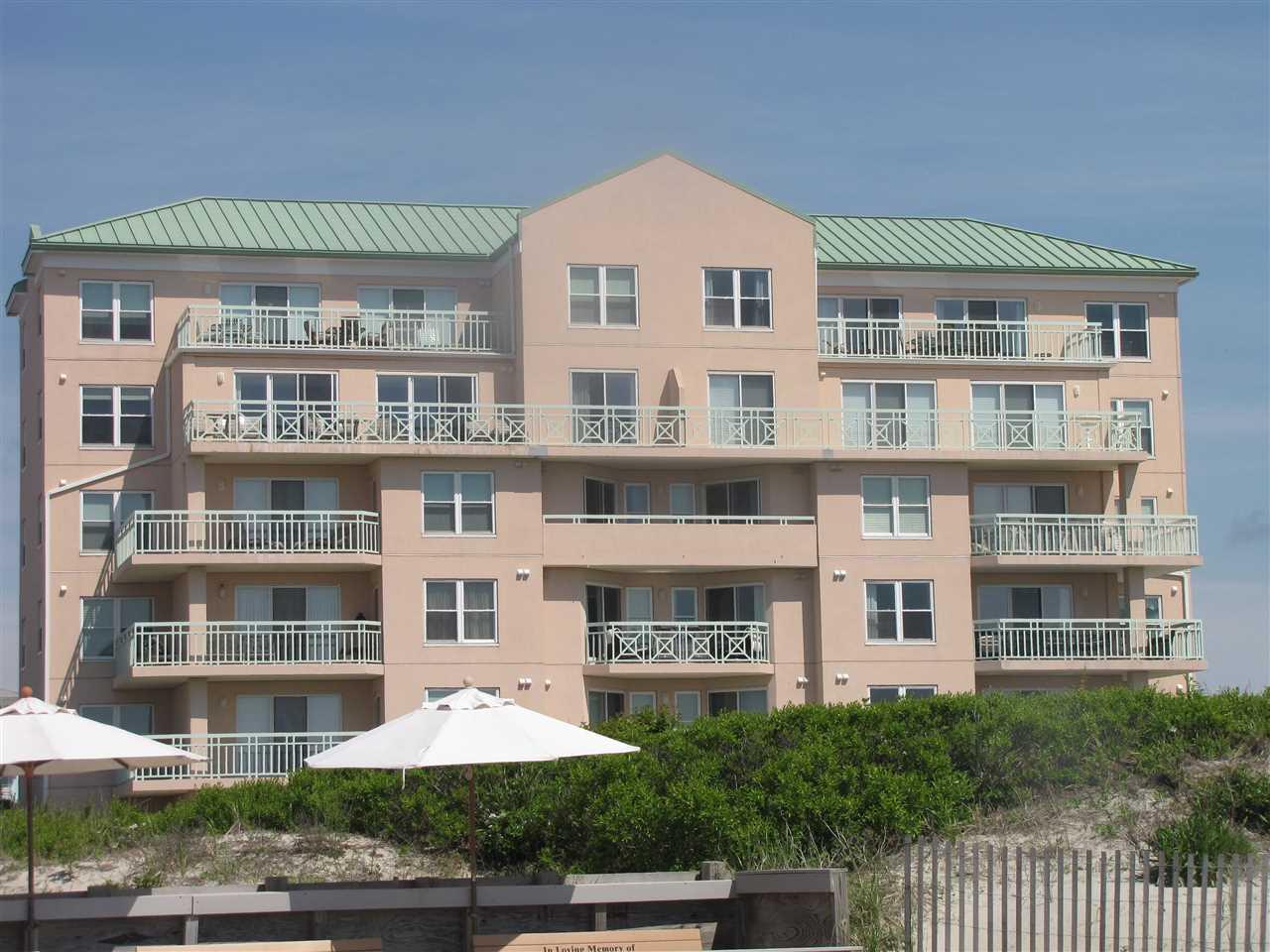9901 Seapointe Blvd. Unit 215 - Photo 1