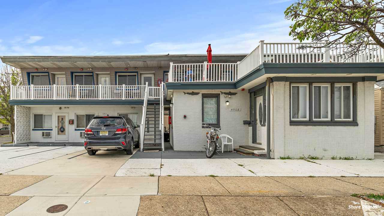 4508 Atlantic - Photo 1
