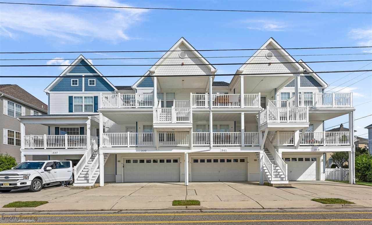 341 Pine - Photo 1