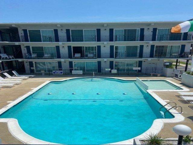 405 Ocean - Photo 1