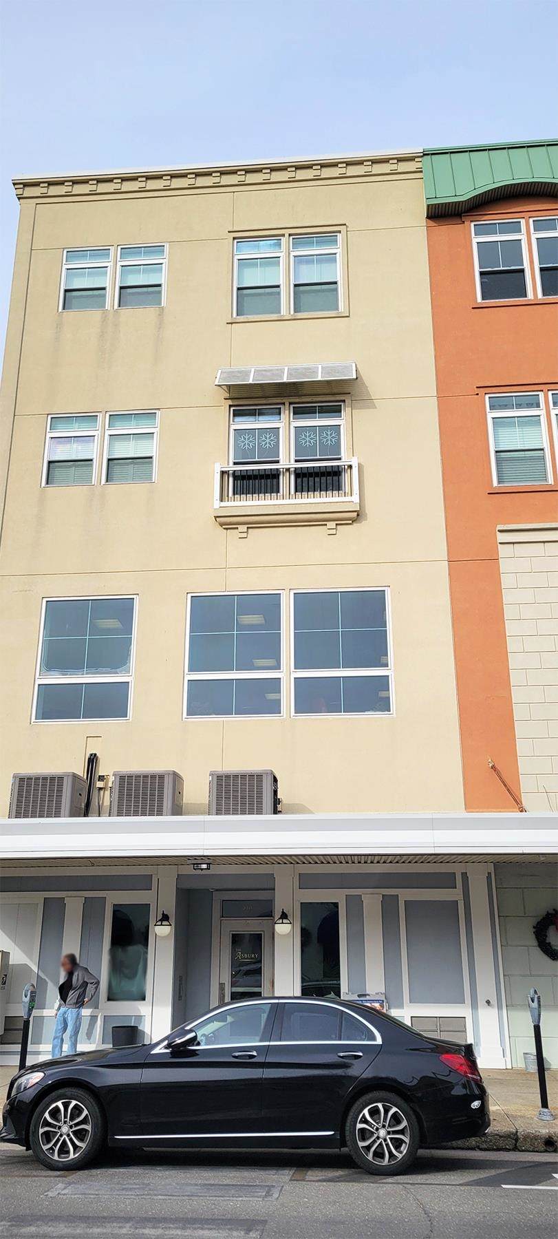 810 Asbury Avenue - Photo 1