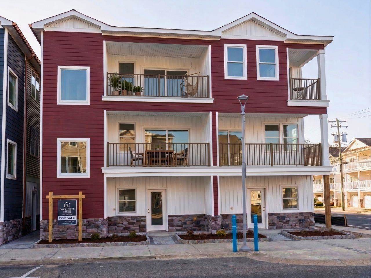 3721 Pacific Avenue - Photo 1