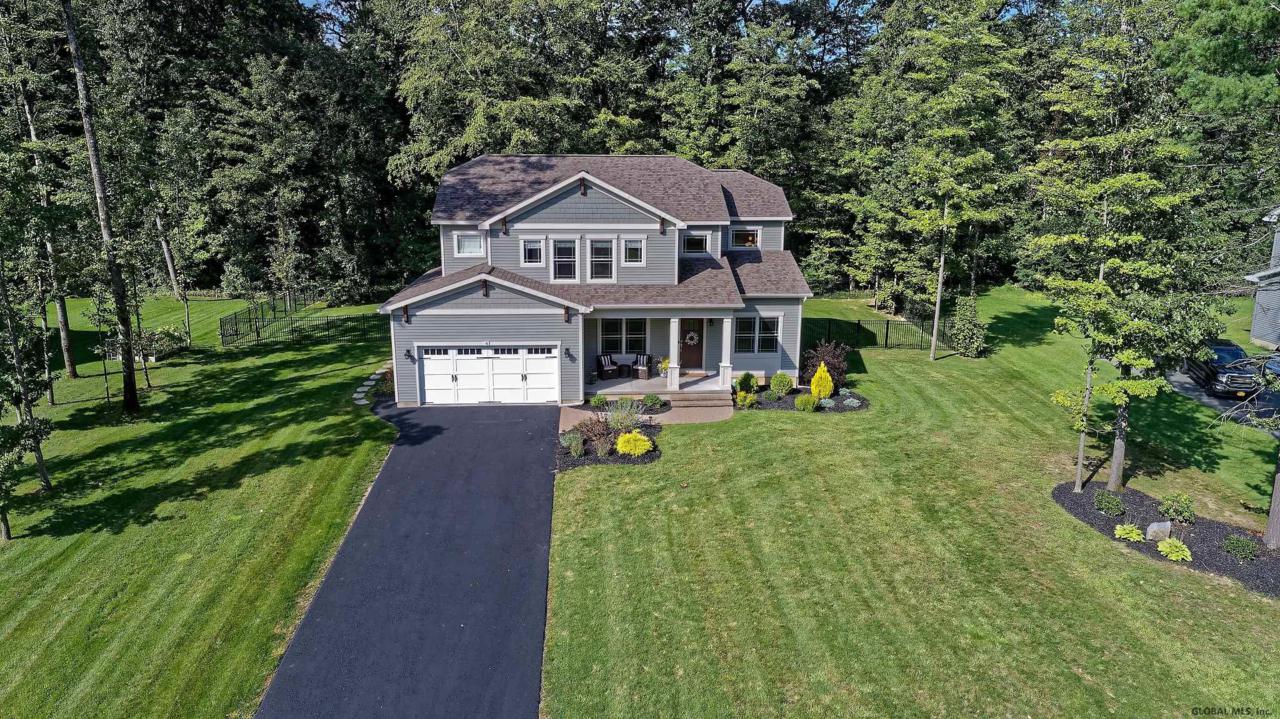 4 Dhara Ct - Photo 1