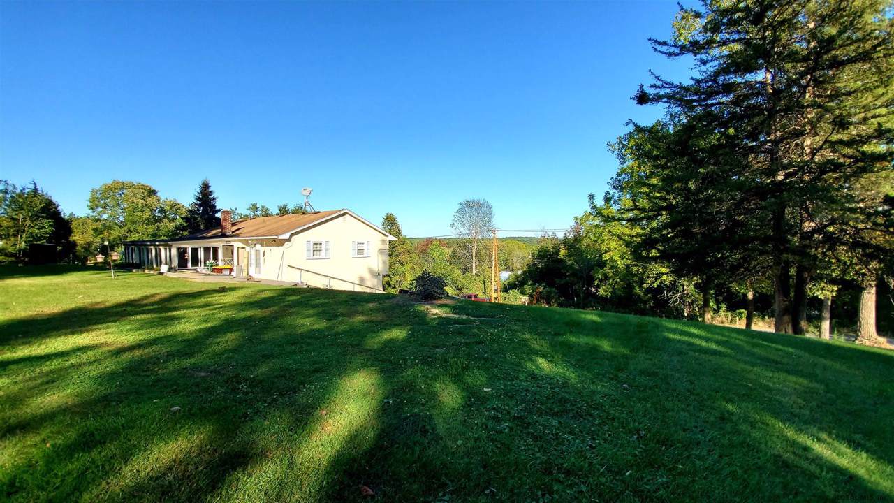 31 Flatbush Rd - Photo 1
