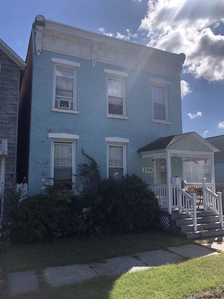 298 4TH AV - Photo 1