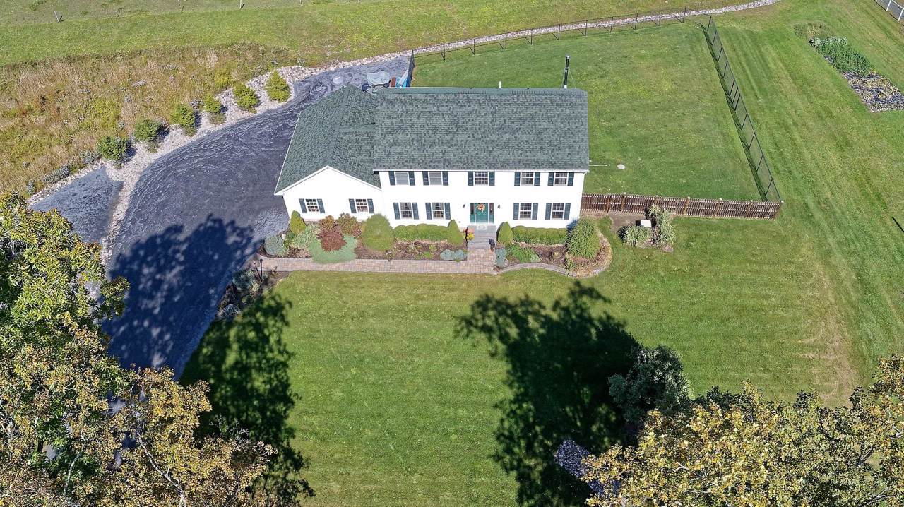 105-109 Fox Hollow Rd - Photo 1
