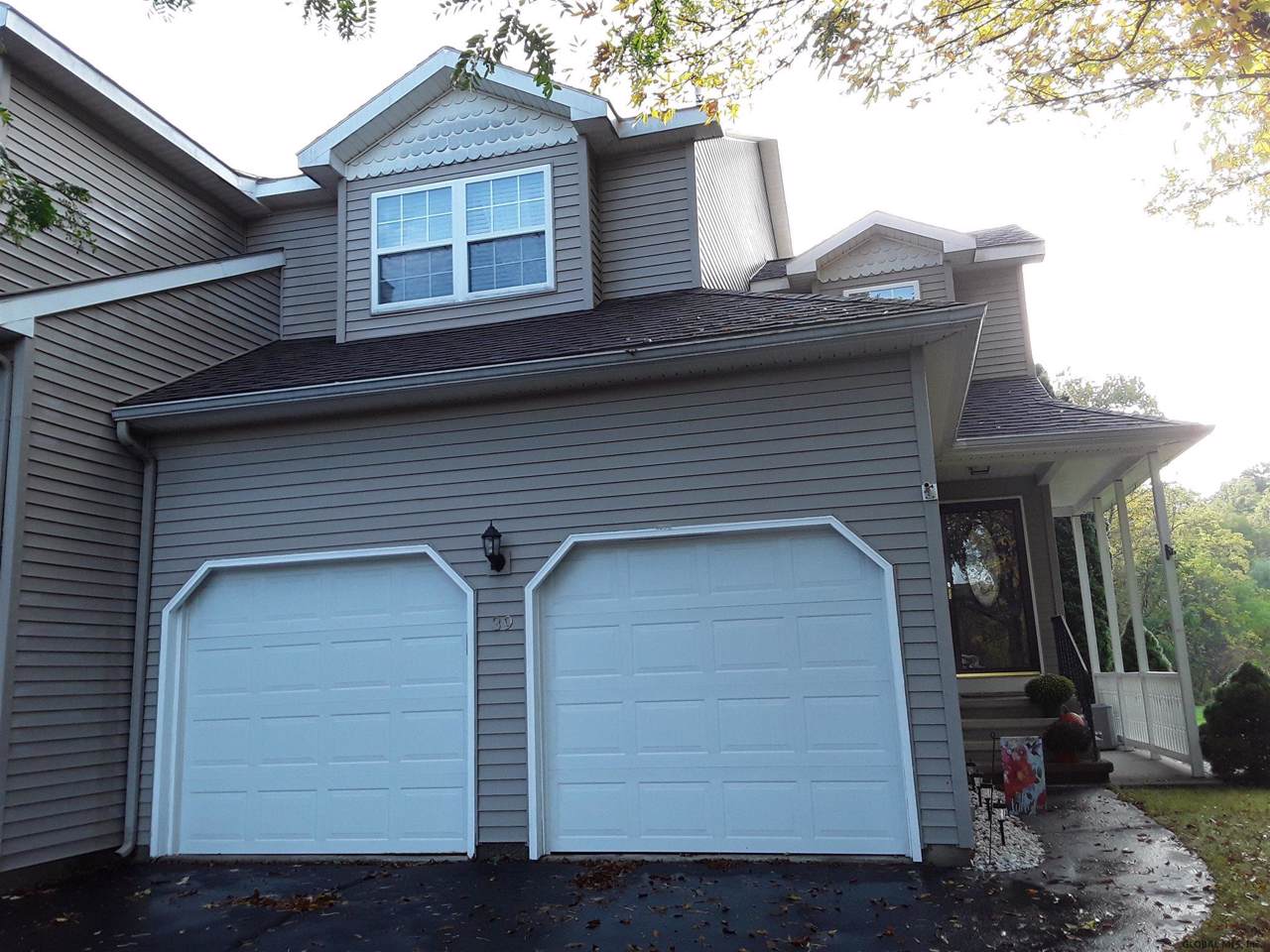 39 Brook St - Photo 1