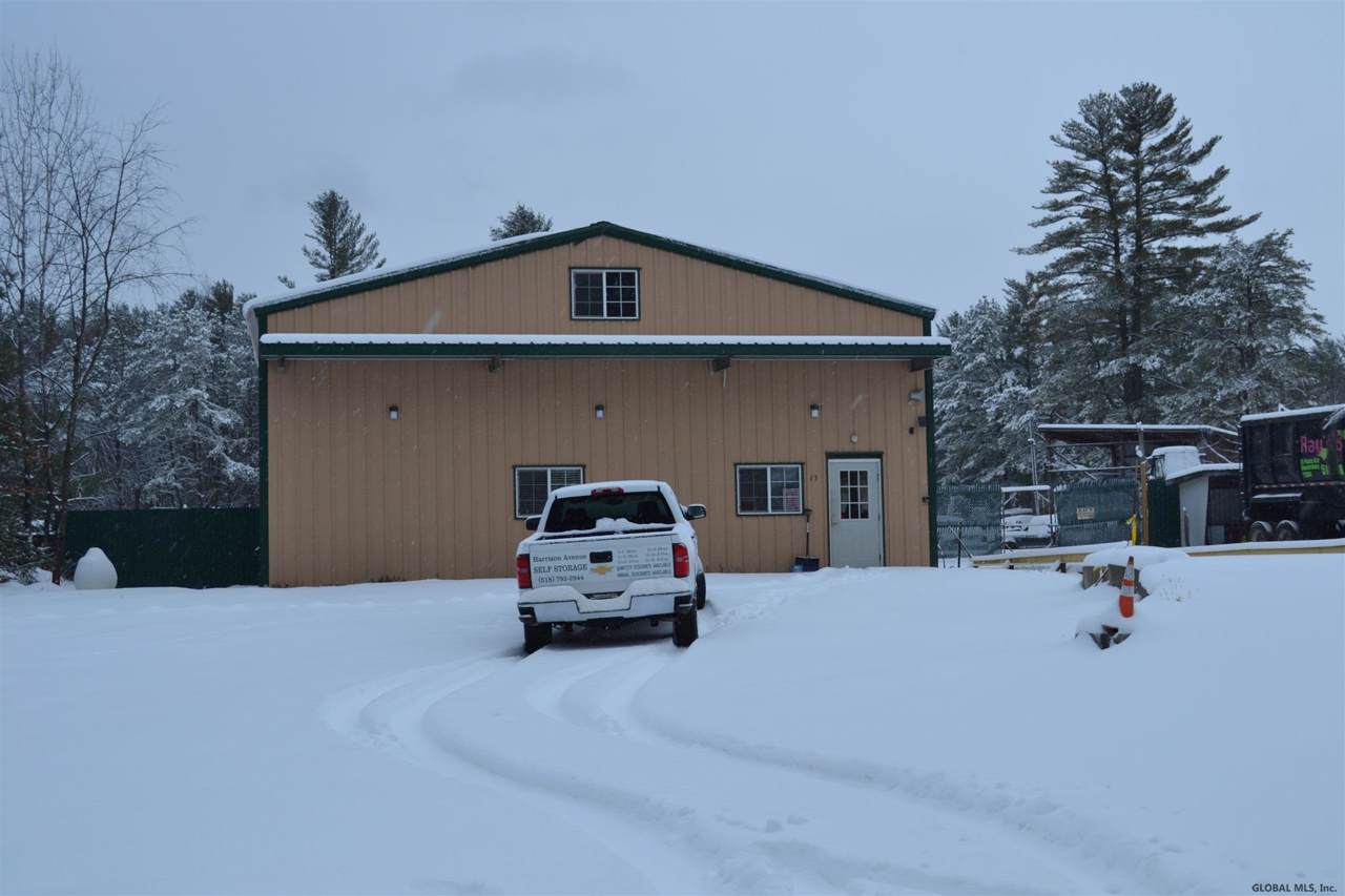 15 Pasco Av - Photo 1