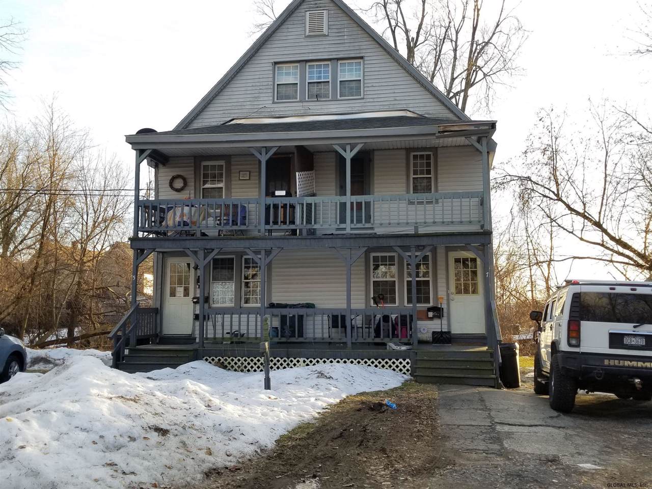 5 Livingston Av - Photo 1