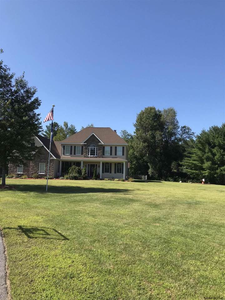 4 Leah Ct - Photo 1