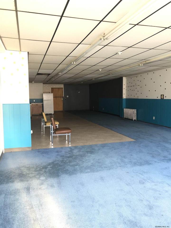 340 Congress St - Photo 1