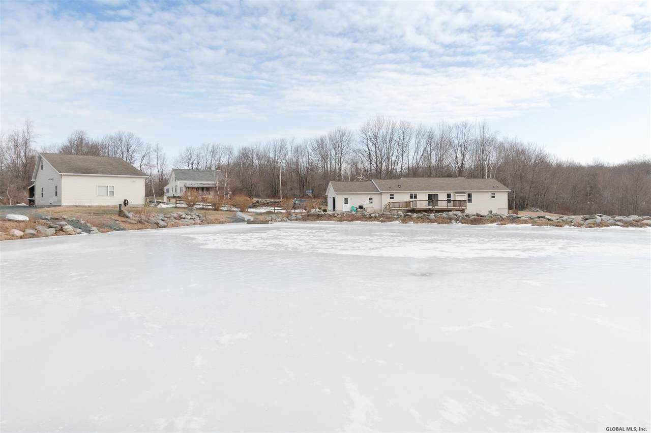 118 Brock Rd - Photo 1