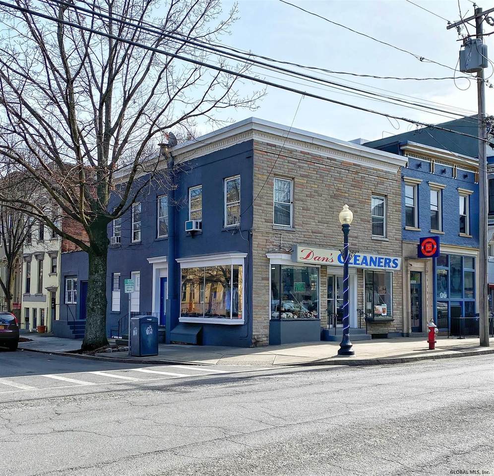 284 Lark St - Photo 1
