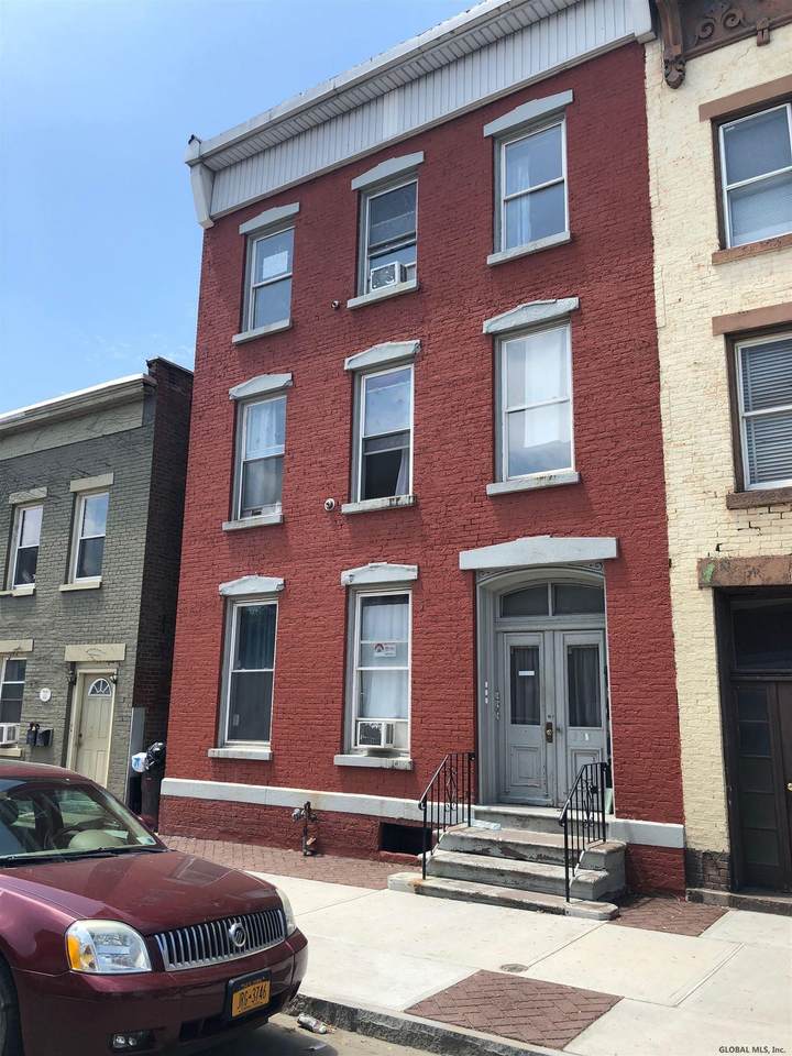 331 Second St - Photo 1