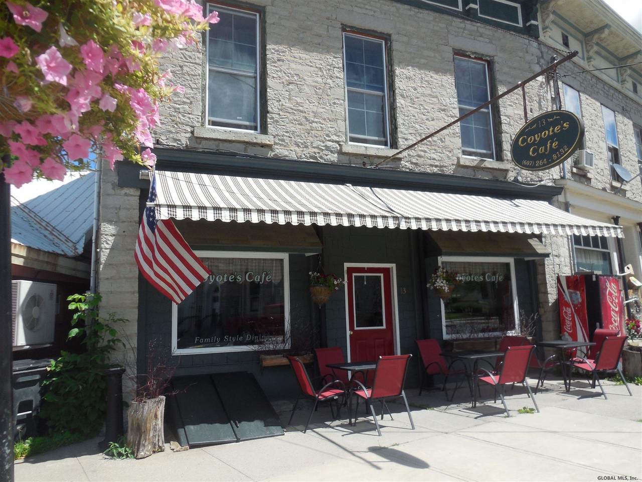 13 Main St - Photo 1