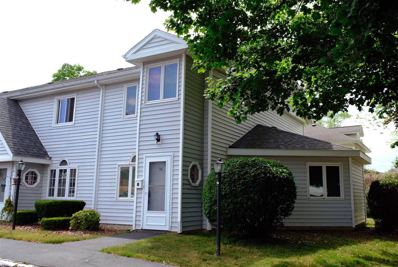 222 Tenbroeck St - Photo 1