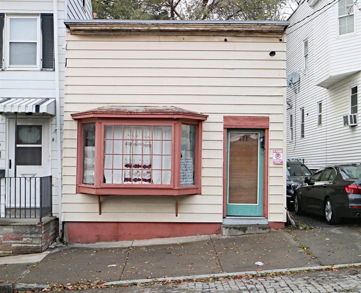 171 Broad St - Photo 1