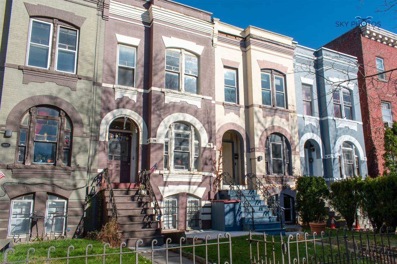 359 Madison Av - Photo 1