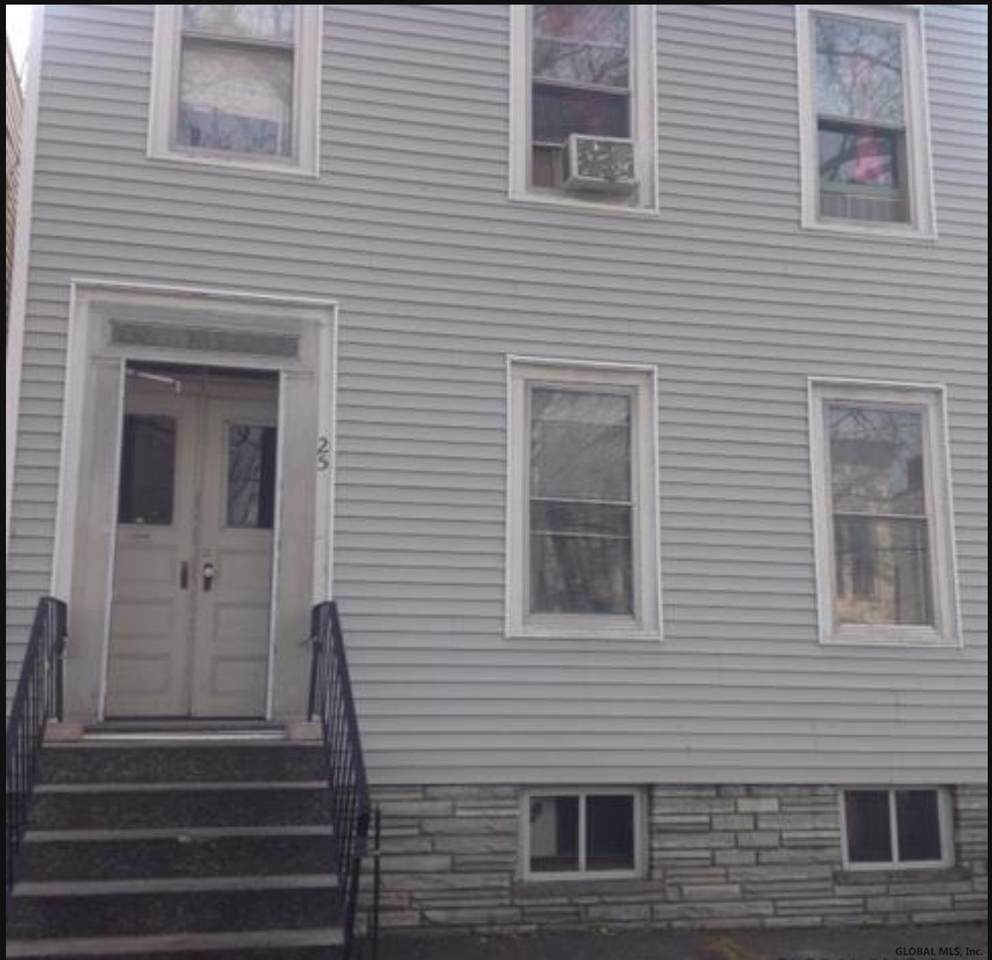 25 Judson St - Photo 1
