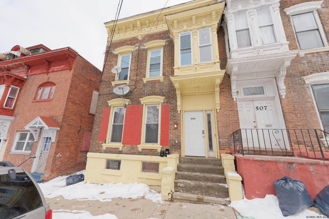 505 Hamilton St - Photo 1
