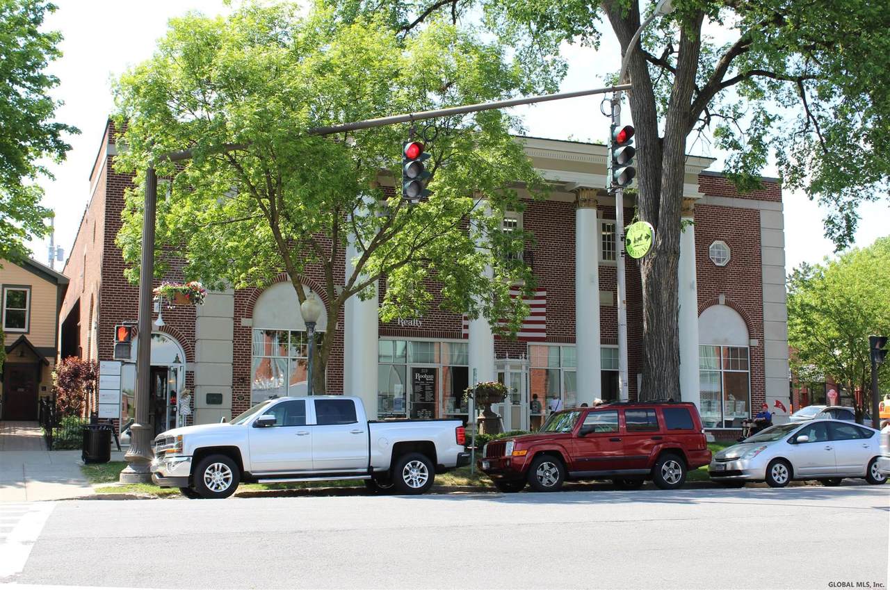 517 Broadway - Photo 1