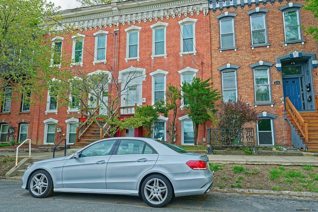 2 Elm Pl - Photo 1