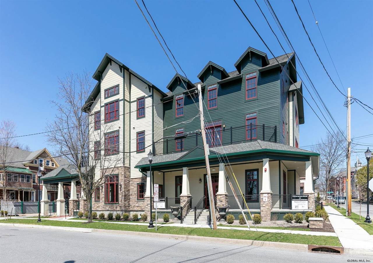 25 Lawrence St - Photo 1