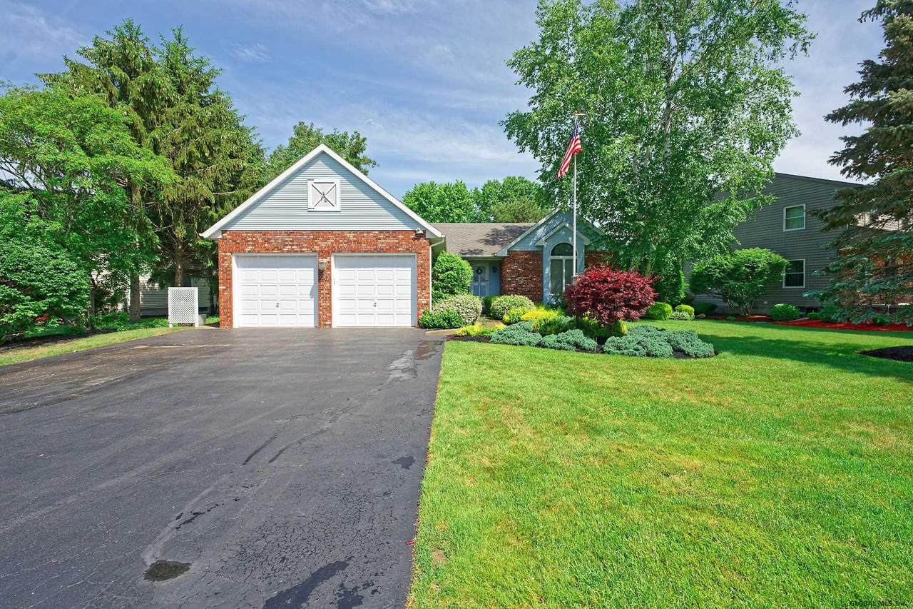 36 Huntleigh Dr - Photo 1