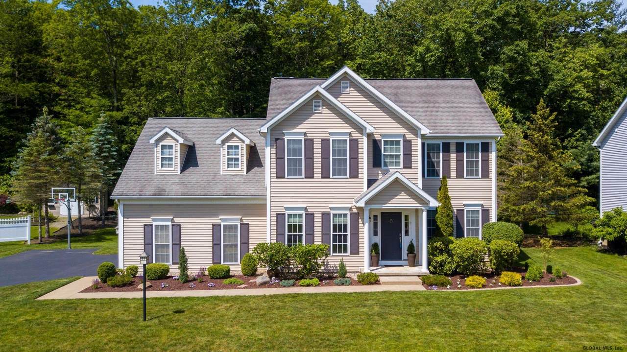 192 Hasgate Dr - Photo 1