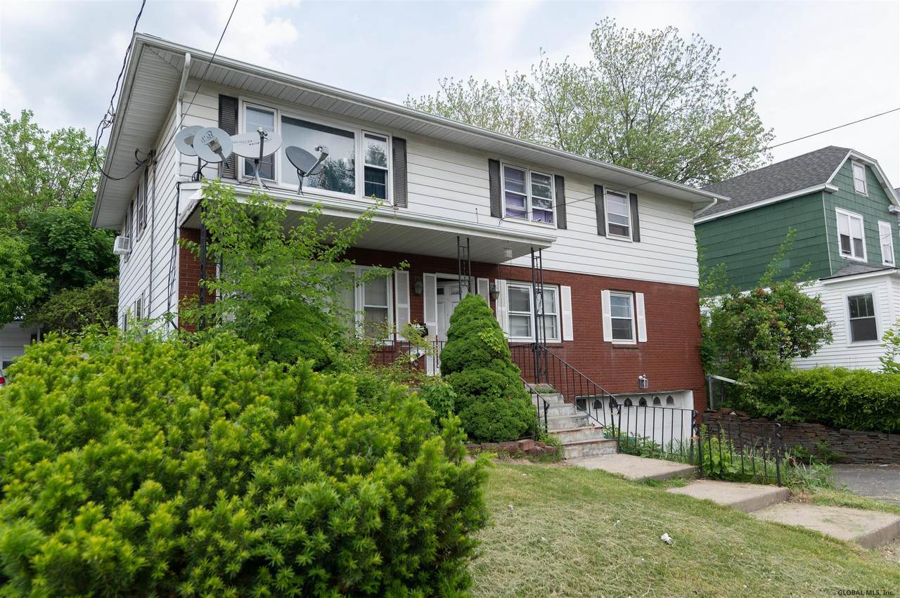 335 Mccarty Av - Photo 1