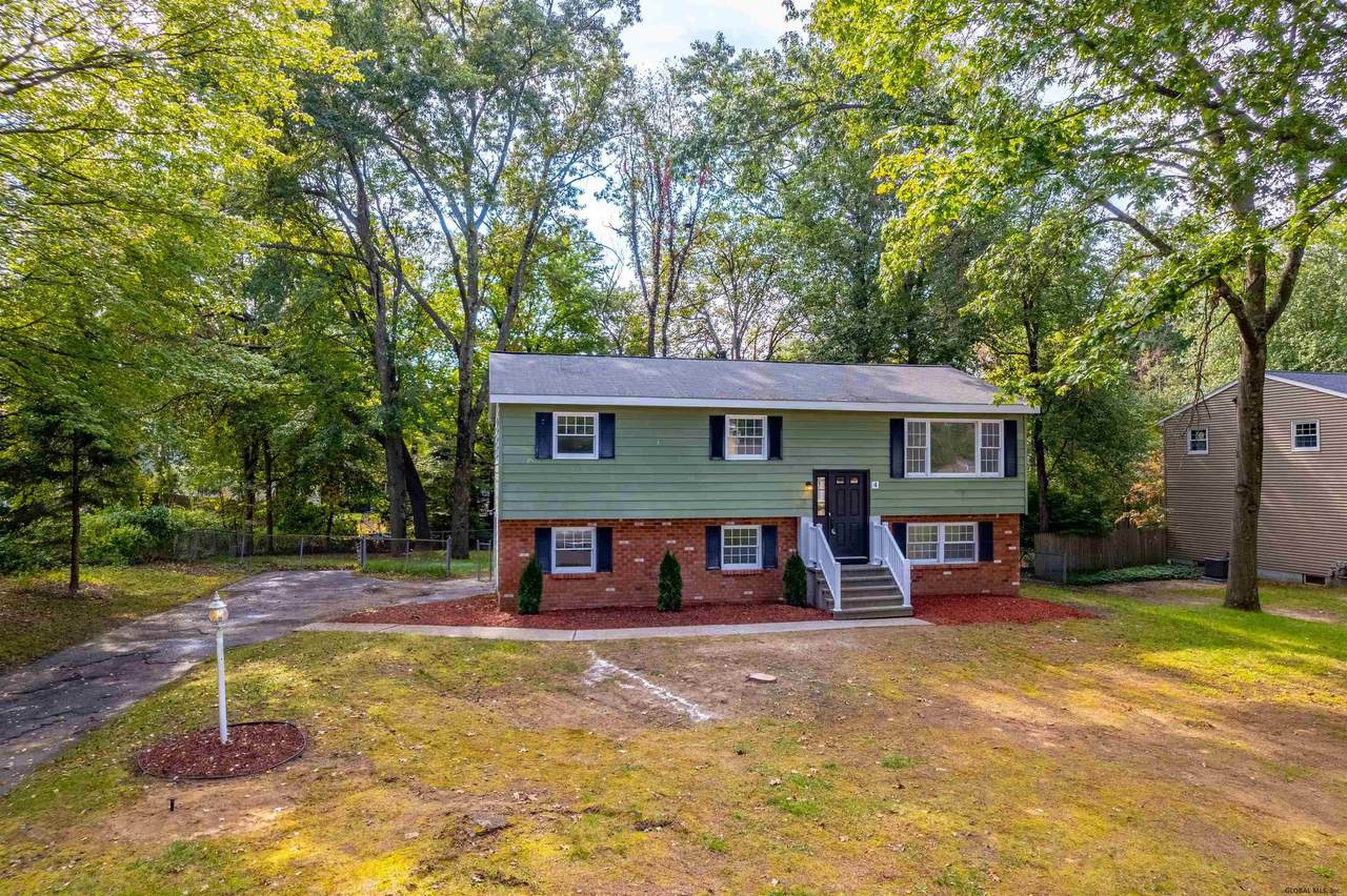 4 Haystack Road - Photo 1