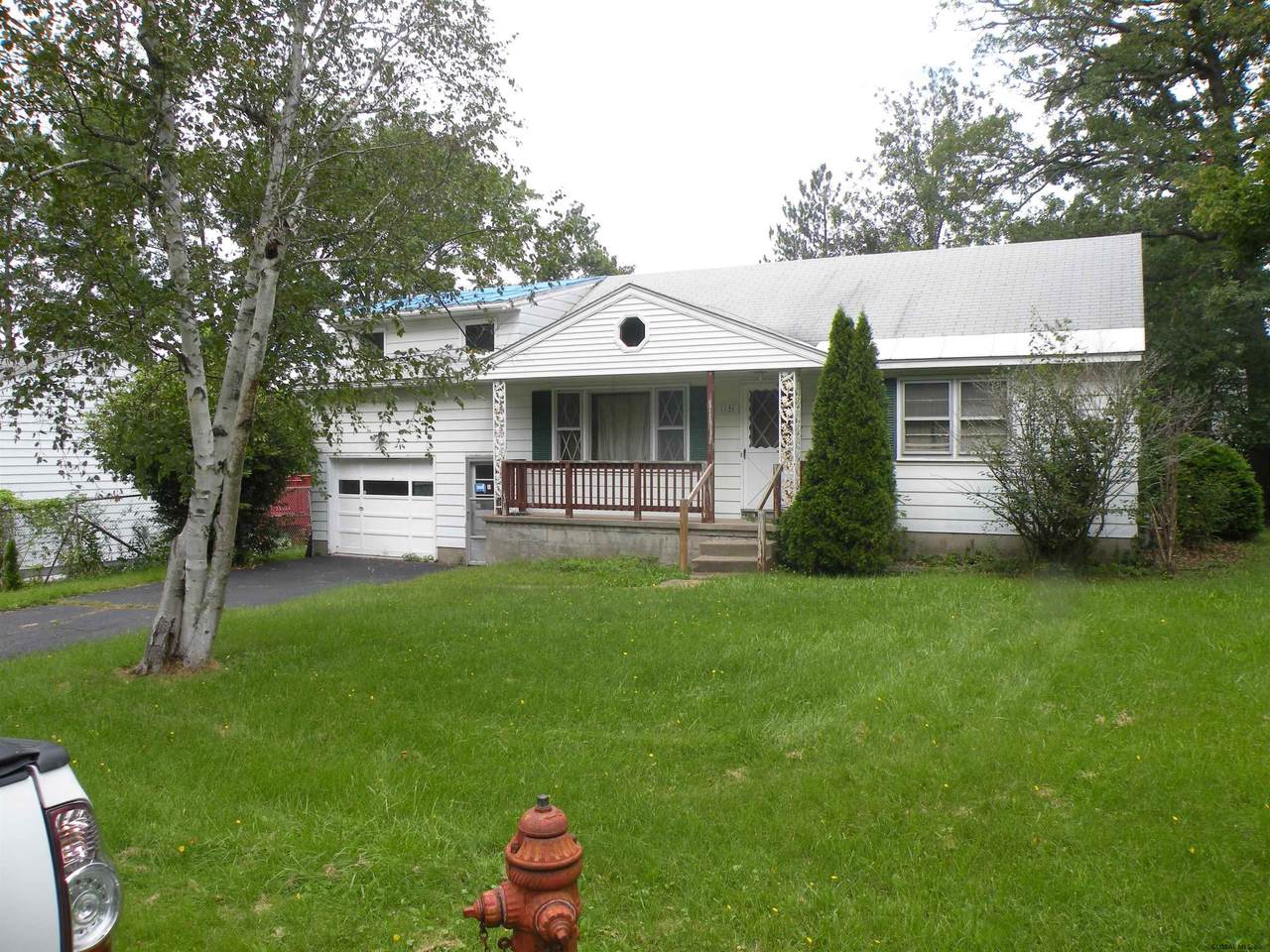 1131 Cresse Av - Photo 1