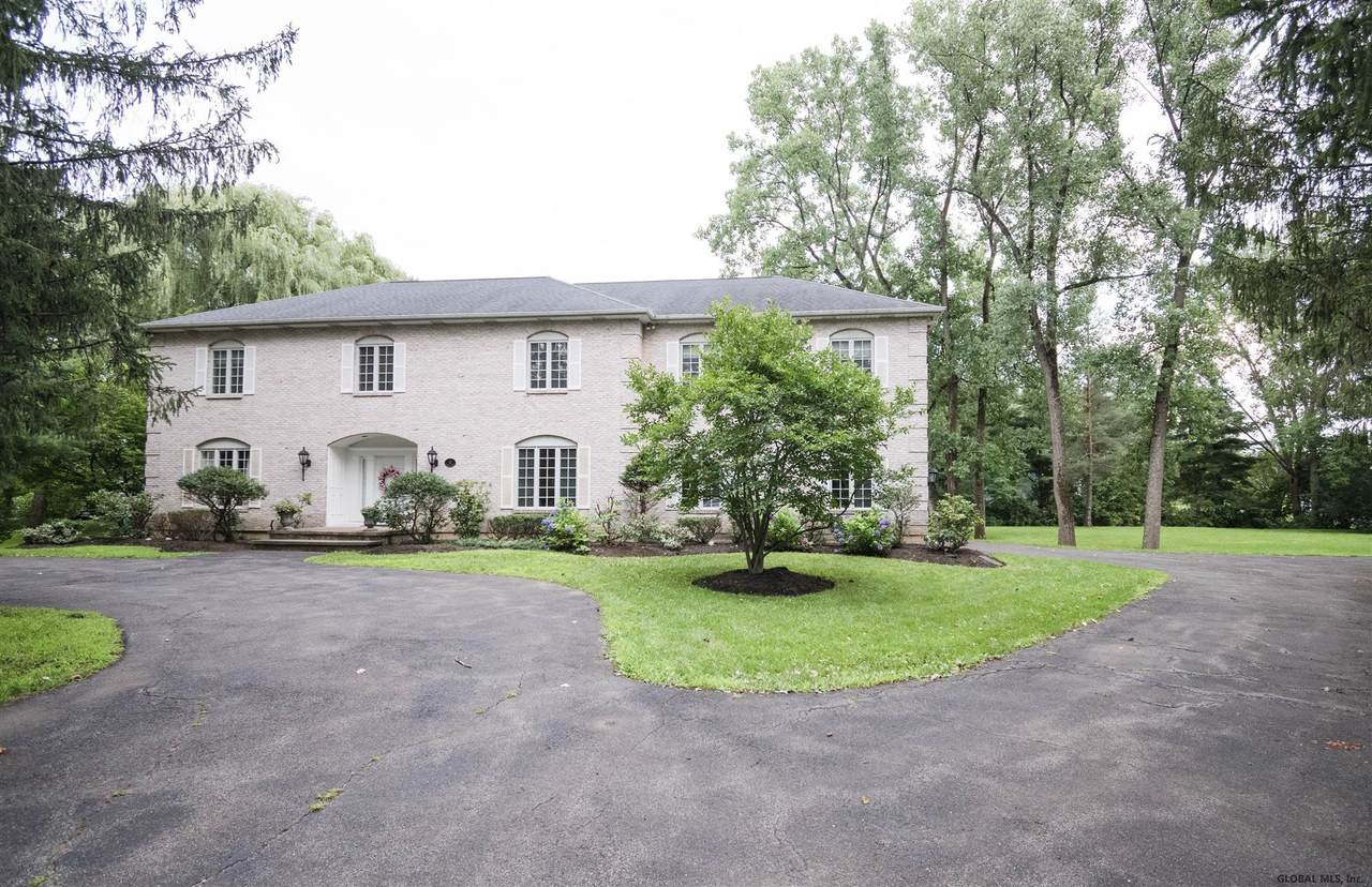 15 Fenway Drive - Photo 1