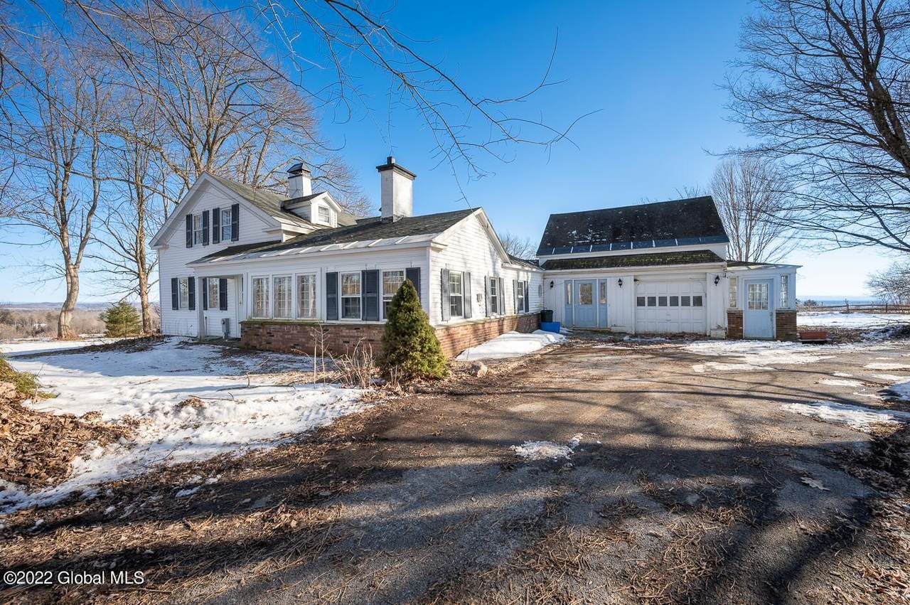 9910 Starr Hill Road - Photo 1